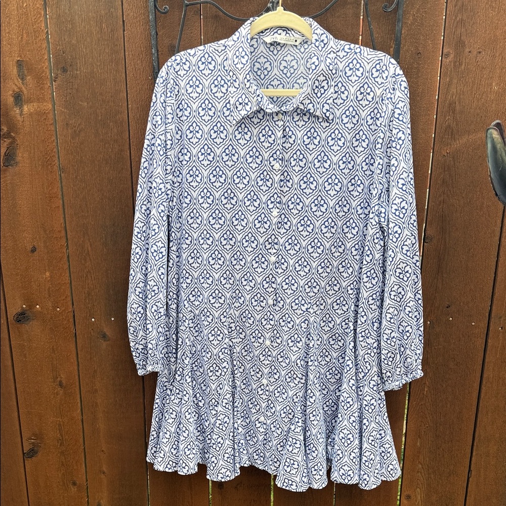 Zara Navy and White Ornate dress